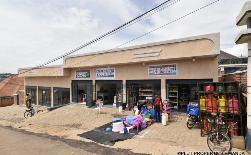 Commercial house for sale in Kanombe.