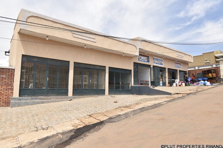 Commercial house for sale in Kanombe.