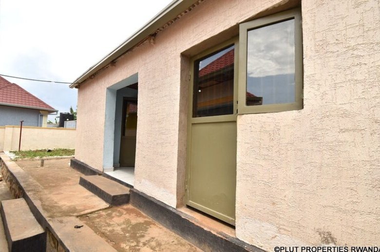 family house for sale in Kanombe. 