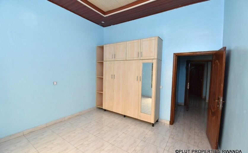 family house for sale in Kanombe. 