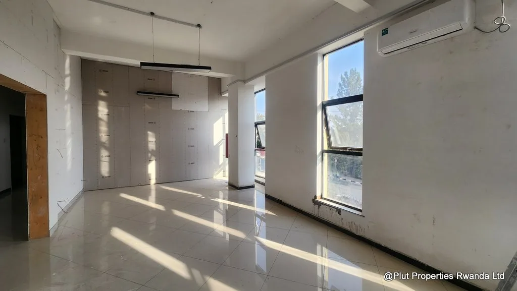 deco center offices for rent (3)_converted Office Space for Rent in Nyarutarama, Kigali