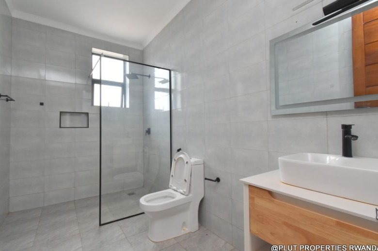 Duplex House for Rent in Kicukiro – Muyange 