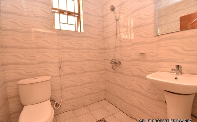 exquisite-house-in-kanombe-10-836×517 newly built house in Kanombe.
