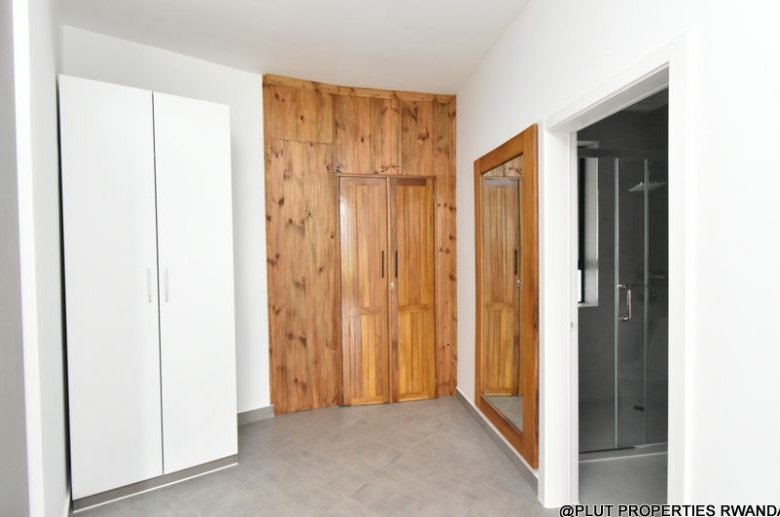 Fully Furnished 2-Bedroom Apartment with Golf Course Views