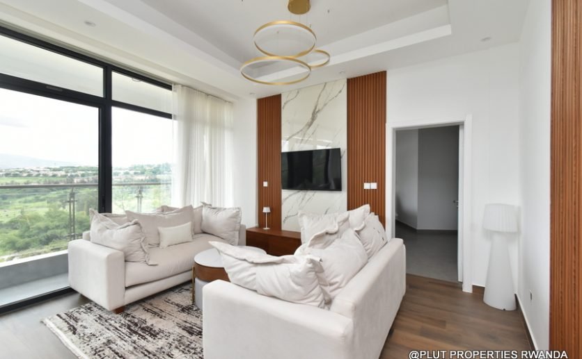 Fully Furnished 2-Bedroom Apartment with Golf Course Views