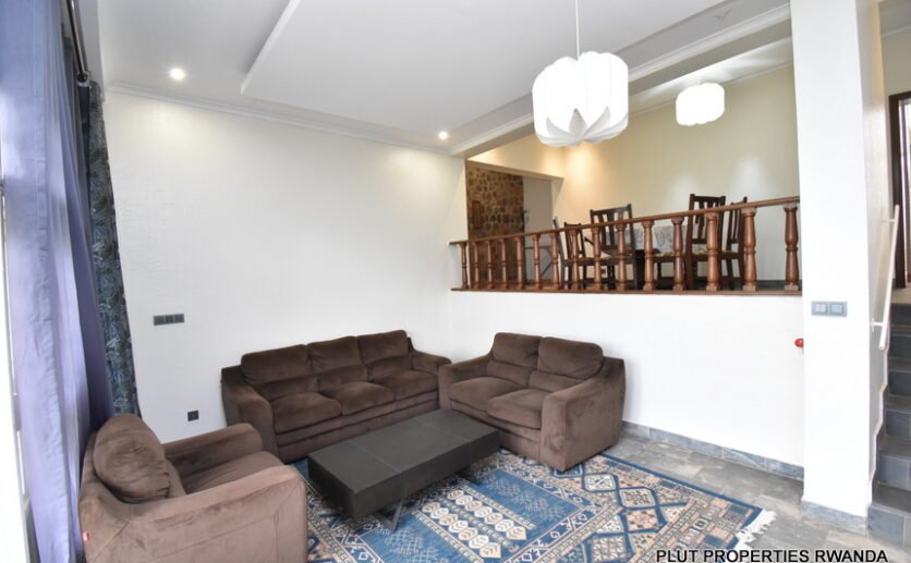 Fully furnished house for rent in Kiyovu.