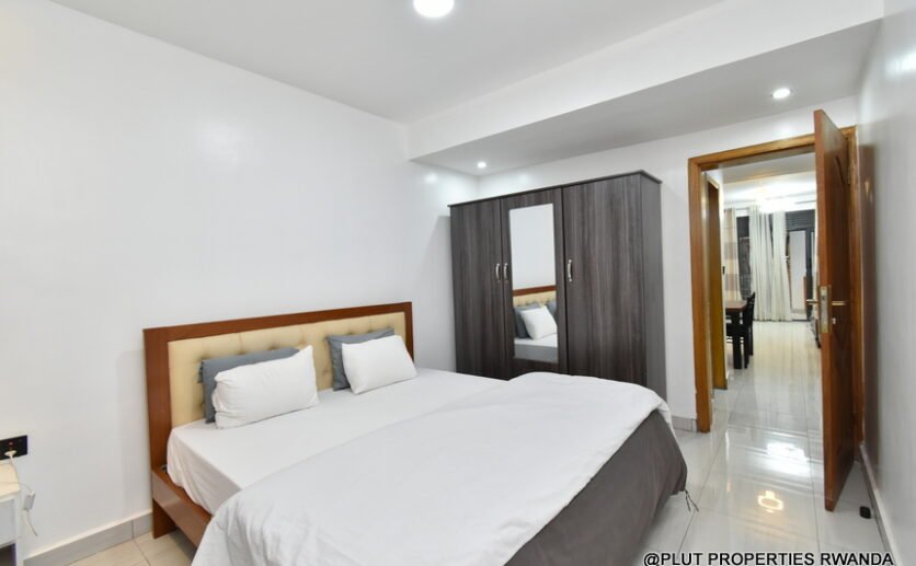 furnished 4 bedrooms house for rent in Kimironko 