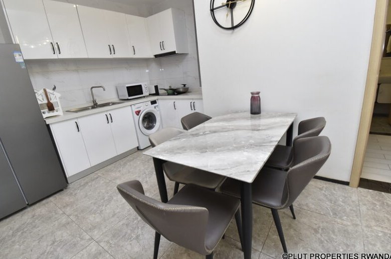 Furnished apartment for rent in Nyarutarama. 