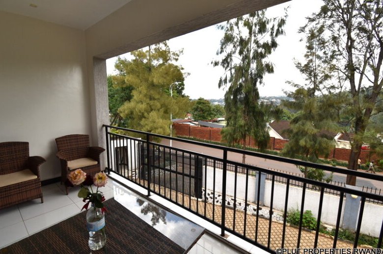 Furnished apartment for rent in Kiyovu.