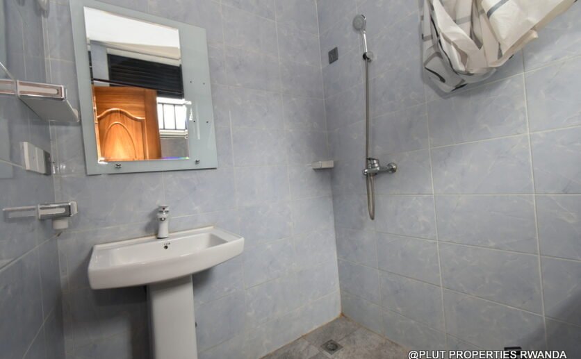furnished-apartment-in-Rebero-Kigali-plut-properties-6-836×517 Furnished apartment in Rebero Kigali