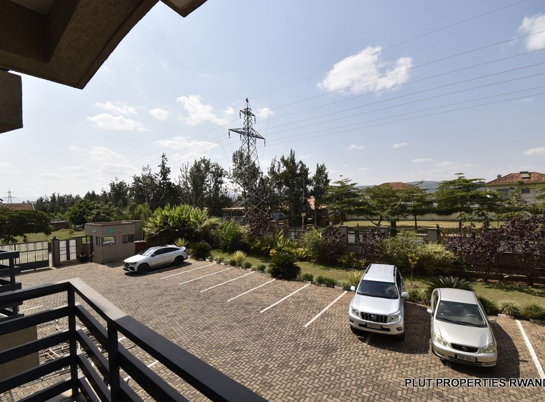 Furnished apartment with pool for rent. 