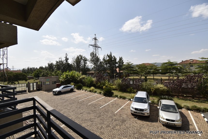 Furnished apartment with pool for rent. 