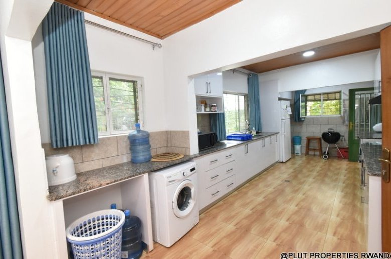 Furnished house for rent in Kiyovu