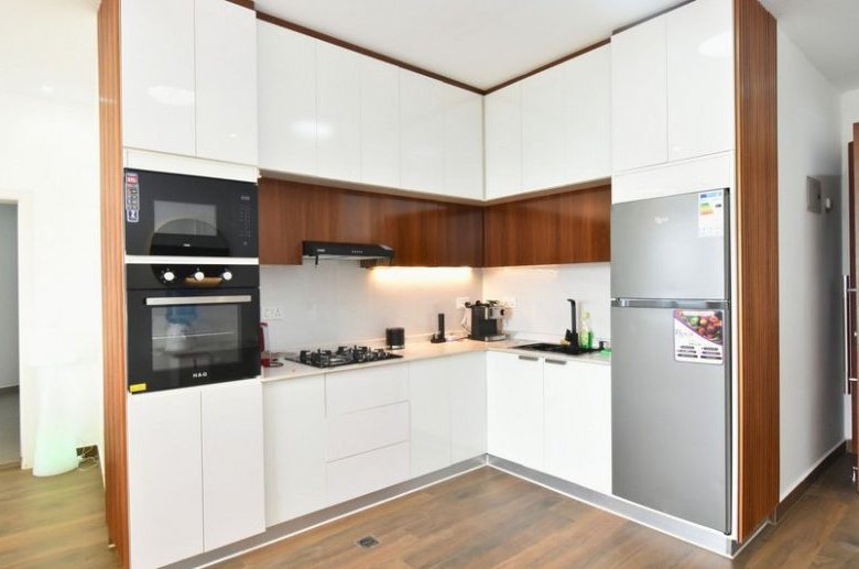 Fully Furnished 2-Bedroom Apartment with Golf Course Views