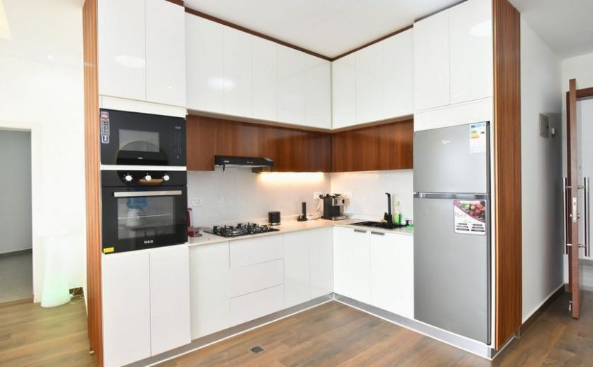 Fully Furnished 2-Bedroom Apartment with Golf Course Views