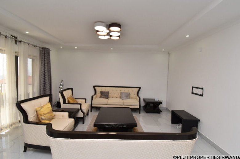 House for rent in Rebero