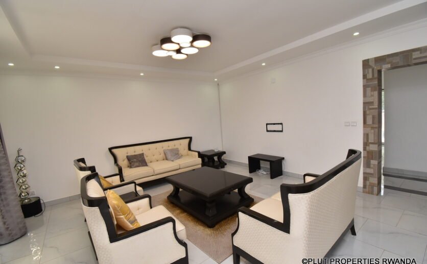 house-for-rent-in-Rebero-13-836×517 House for rent in Rebero