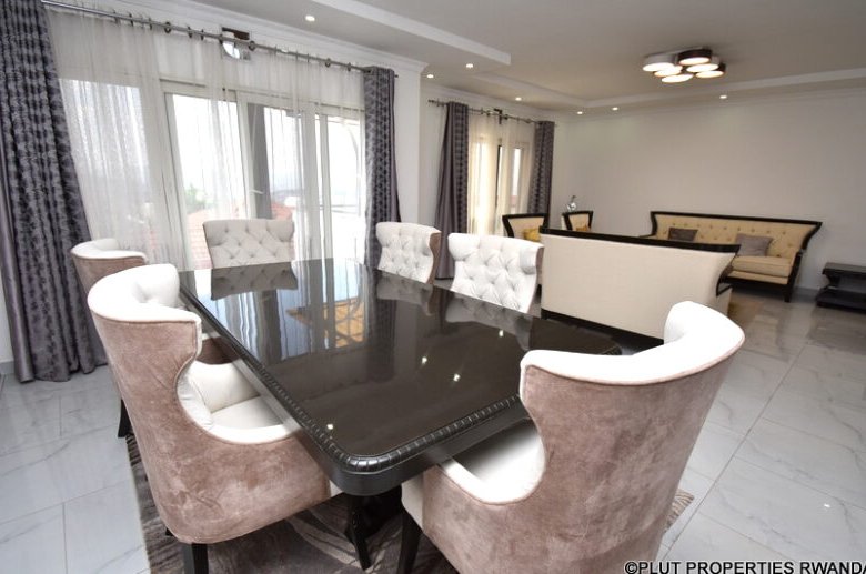 House for rent in Rebero