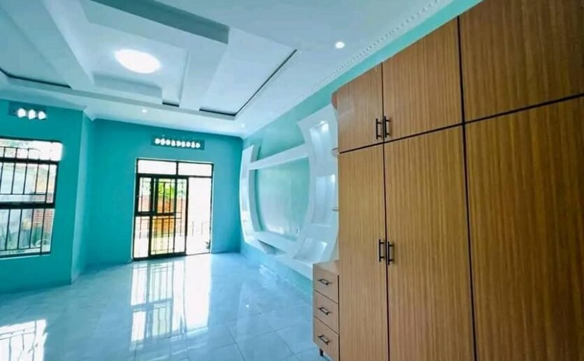 House for sale in Kanombe.