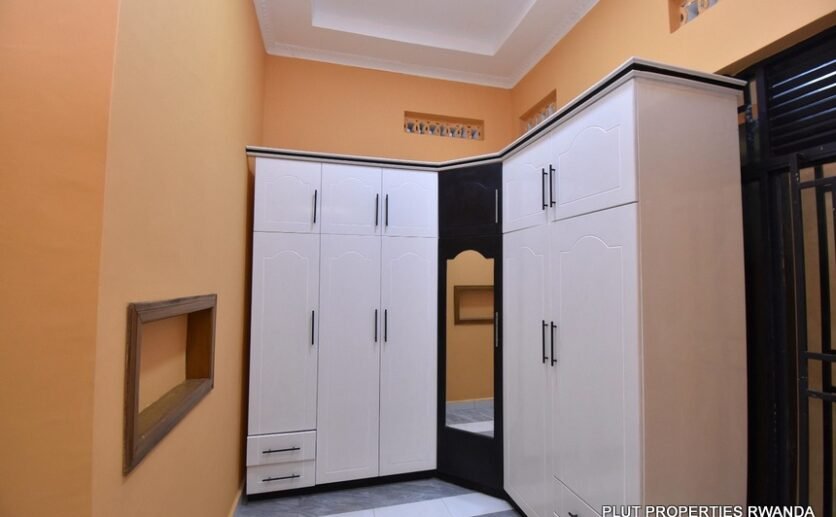 House for sale in Kicukiro Niboye. 