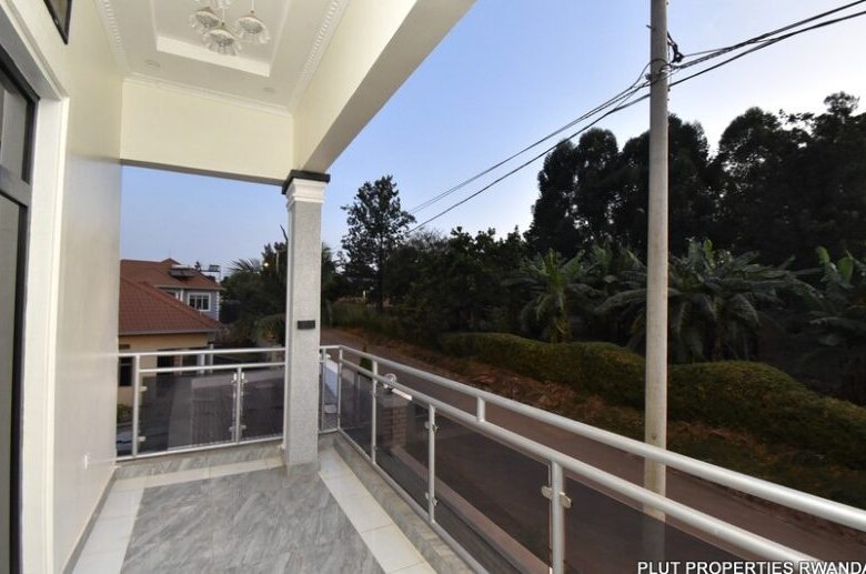 House for sale in Kicukiro Niboye. 