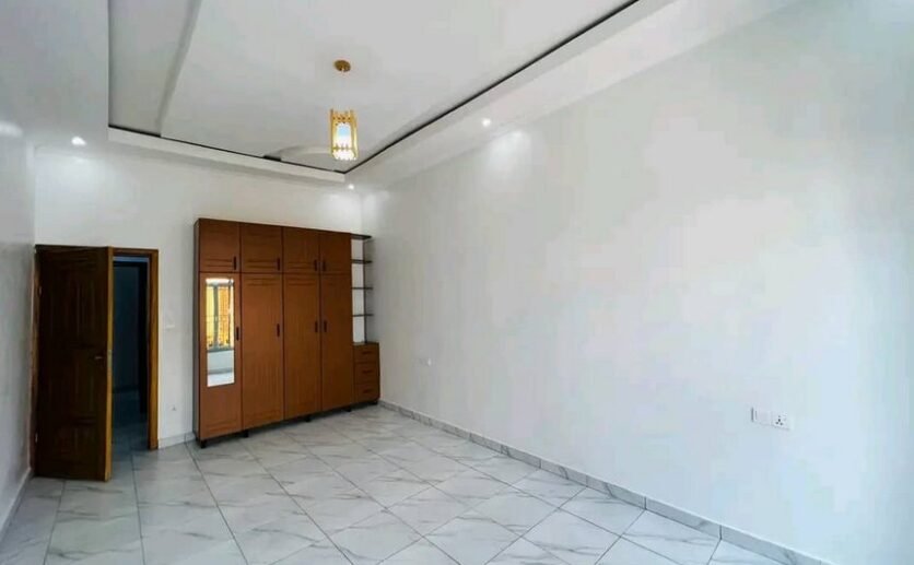 House for sale in Kanombe.
