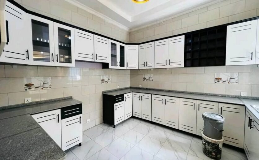 House for sale in Kanombe.