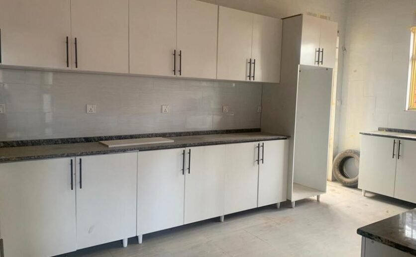 House for sale in Kanombe 