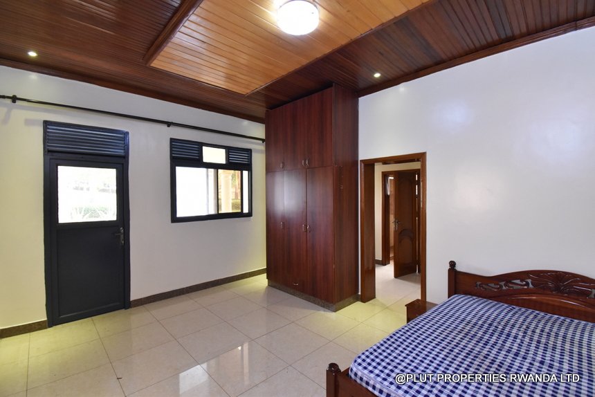 House with pool for rent in Gacuriro Kigali