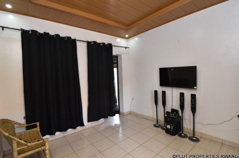 Houses for sale in Gisozi.