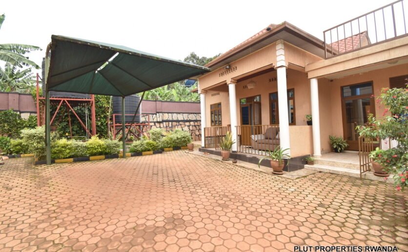 houses-in-Busanza-for-rent-plut-properties-2-836×517 Houses in Busanza for rent