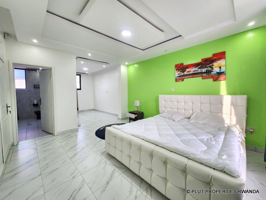 Upstairs Duplex For Rent