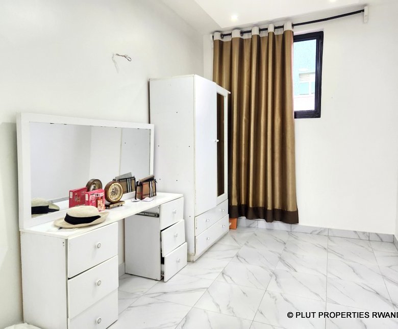 Upstairs Duplex For Rent
