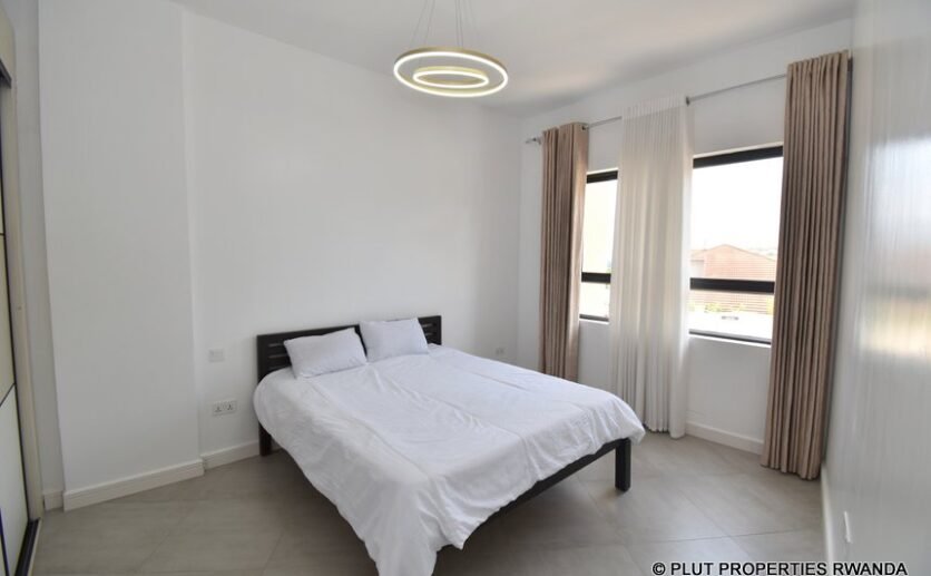 Furnished golf apartment for sale 