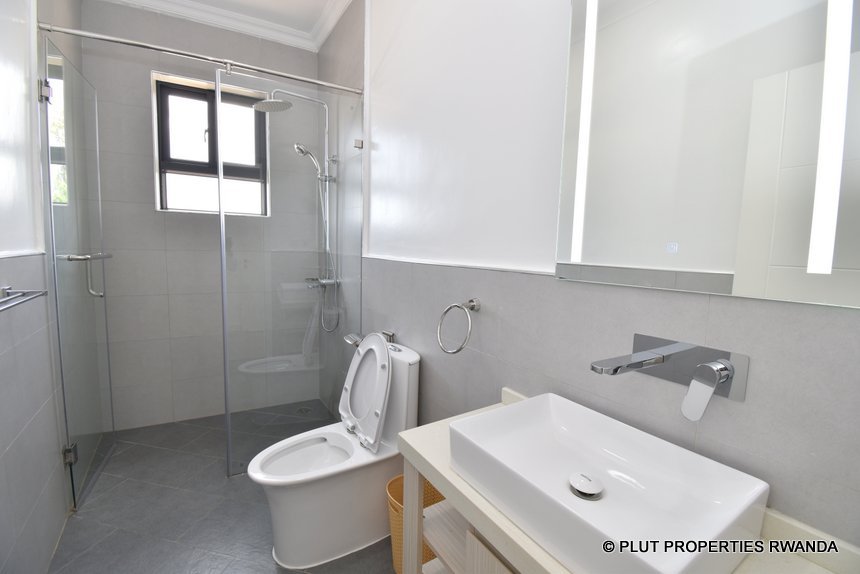 Furnished golf apartment for sale 