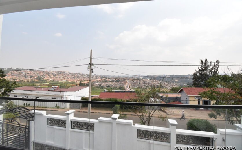 mansion-for-sale-plut-properties-6-836×517 Mansion for Sale.