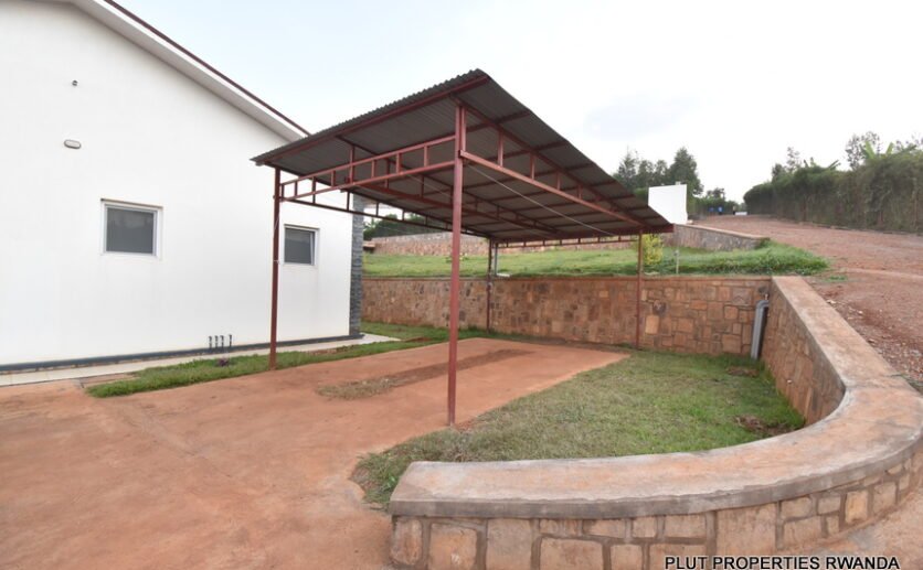 Lakefront Property For Sale – Lake Muhazi