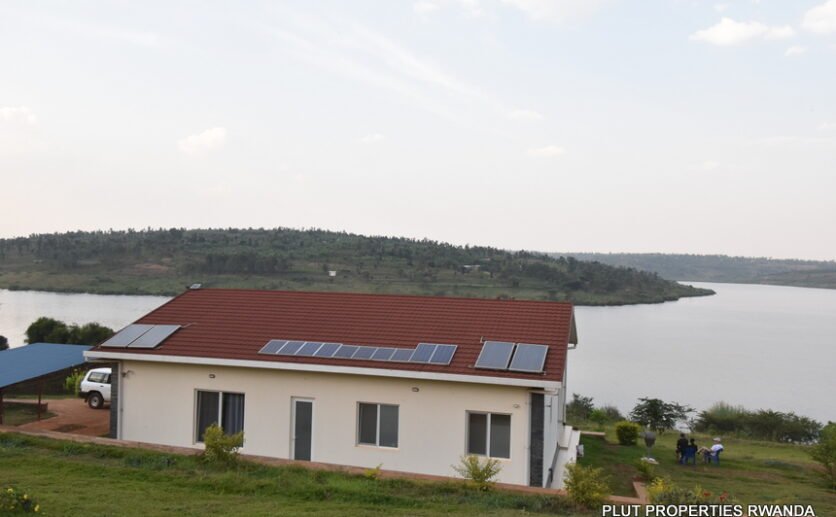 Lakefront Property For Sale – Lake Muhazi