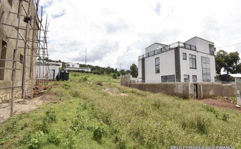 plot-for-sale-in-Rebero-1-836×517 Plot for sale in Rebero.