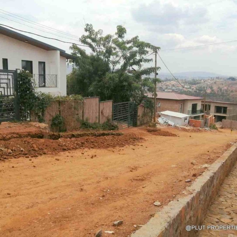 Prime Residential Plot for Sale in Busanza