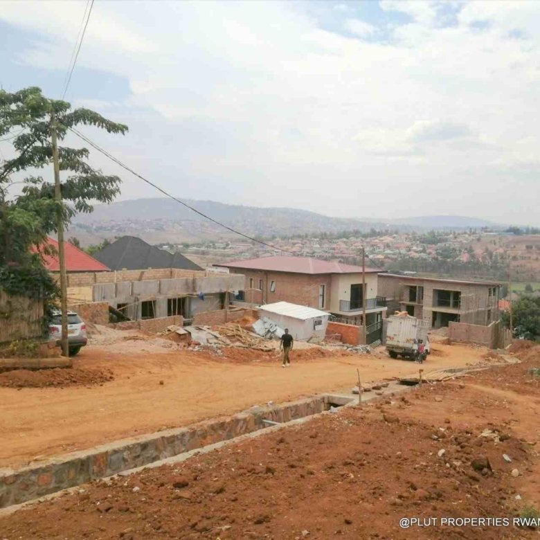 Prime Residential Plot for Sale in Busanza