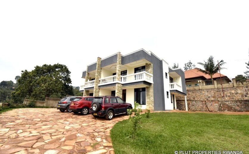 rebero-duplex-rent-plut-properties-1-836×517 Duplex for rent in Rebero