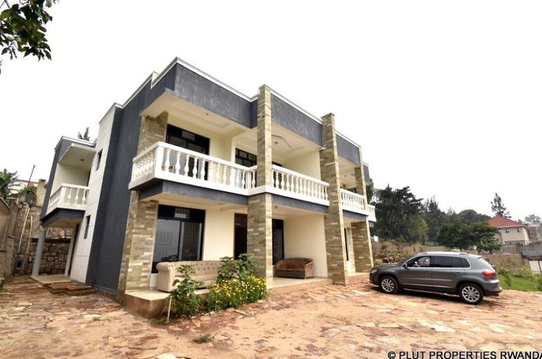 Duplex for rent in Rebero