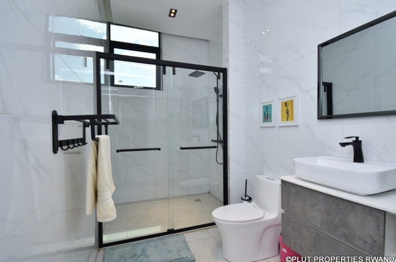 Rent apartment in Rebero.