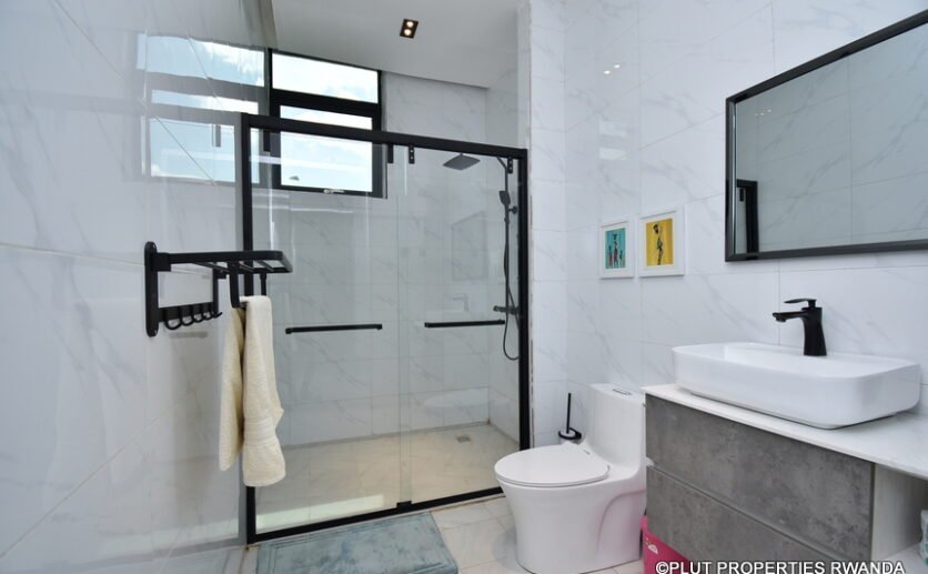 rent-an-apartment-in-Rebero-3-836×517 Rent apartment in Rebero.