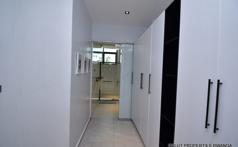 rent-an-apartment-in-Rebero-5-836×517 Rent apartment in Rebero.