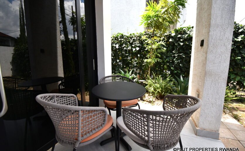 rent-an-apartment-in-Rebero-6-836×517 Rent apartment in Rebero.