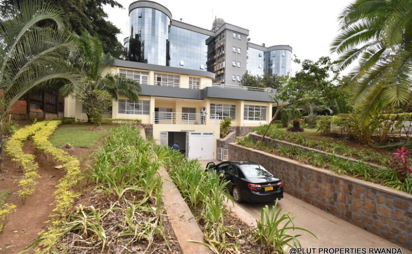 rent-in-Kimihurura-Kigali-Plut-properties-18-836×517 7-Bedroom House for Rent in Kimihurura