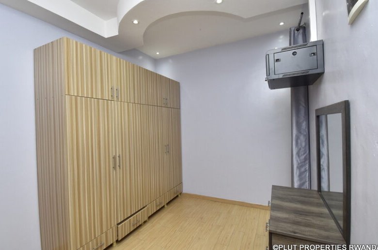 Rent in Rebero.