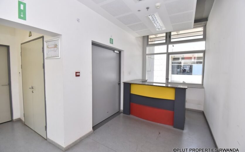 sanlam-towers-rental-offices-plut-properties-kigali-13-836×517 Office in Kigali CBD